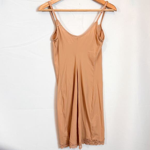 NWT SKIMS Fits Everybody Corded Lace Slip Dress in Sand Sz. M - Picture 5 of 5